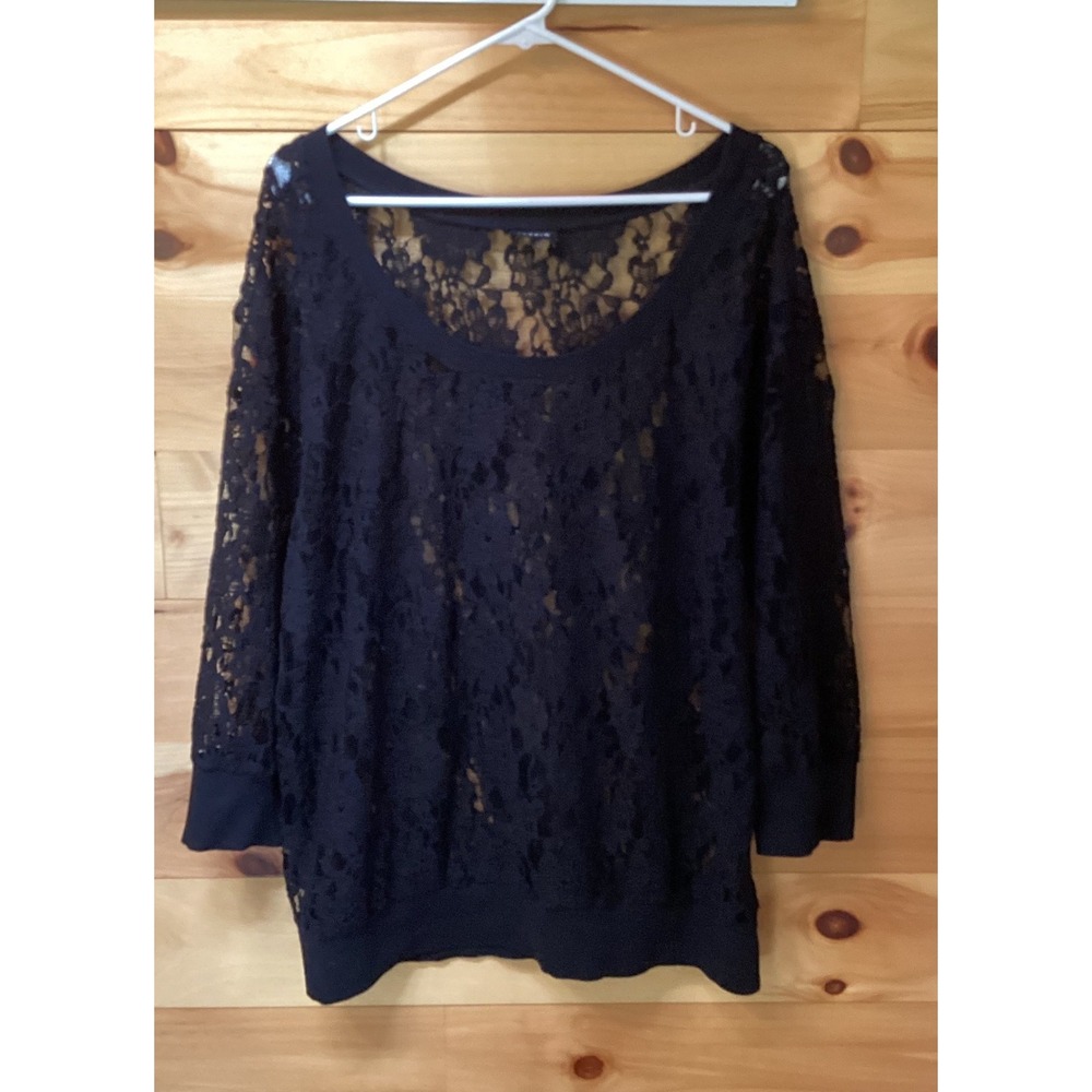 Torrid Womens Black Floral Lace Sheer Scoop Neck Long Sleeve Top Size 2 Plus